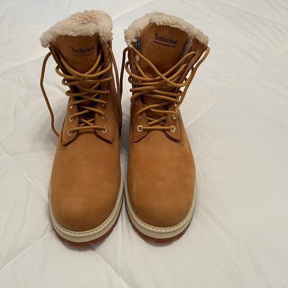 Timberland Size 11 Boots - Picture 2 of 6